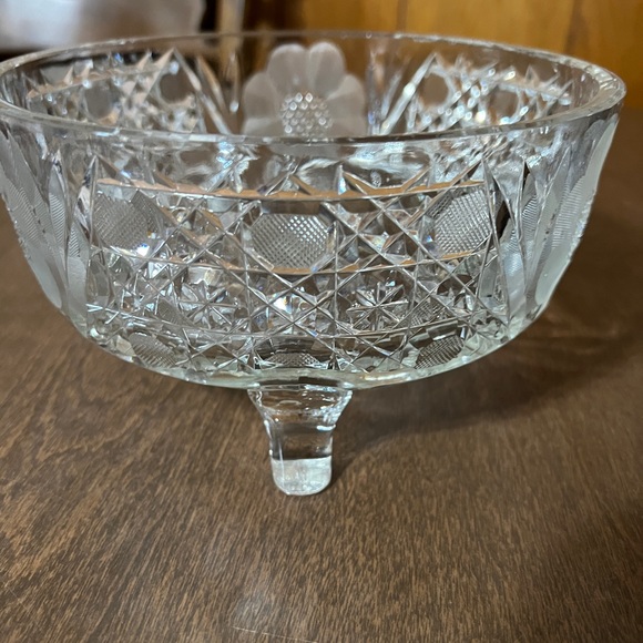 Accents Vintage Cut Glass Footed Bowl Fruit Candy Dish Etched Flower